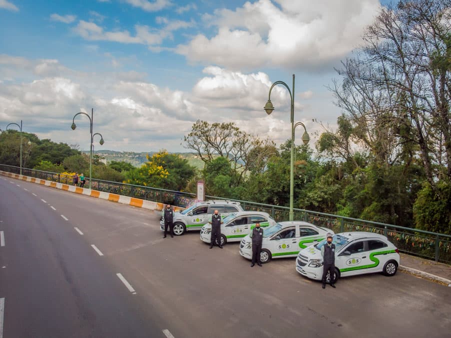 Equipe e parte da frota de viaturas